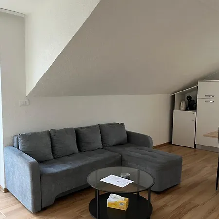 Emona Apartamento
